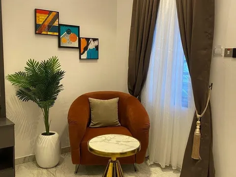 Sitting area with seating and daylight