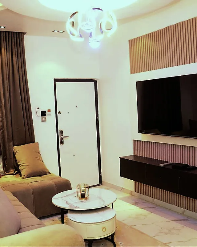 Sitting room with seating and window light