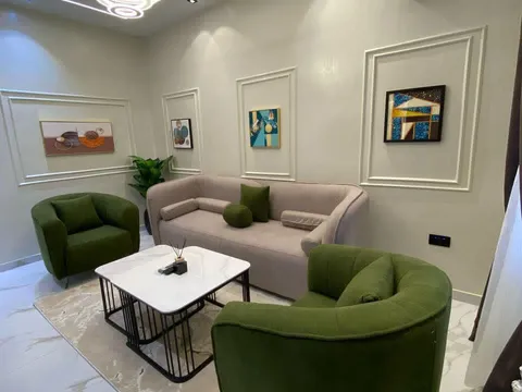 Sitting room, alternate view